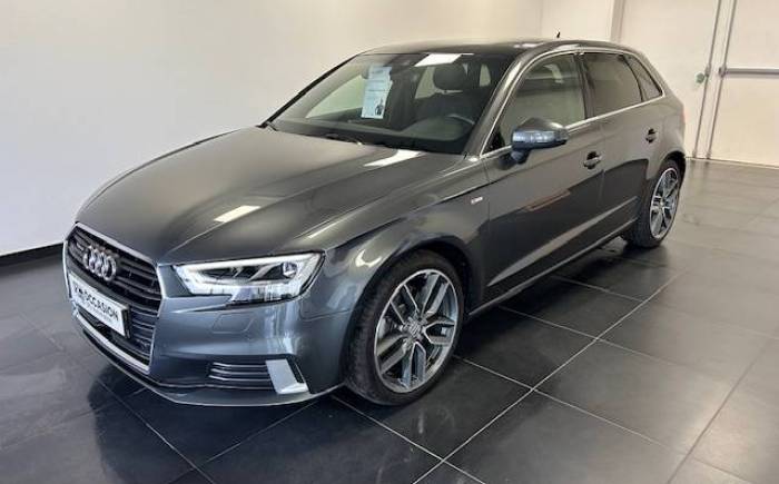 AUDI A3 SPORTBACK 40 TFSI 190 S tronic 7 Quattro S-LINE *** 4 ROUES MOTRICES ESSENCE BVA***