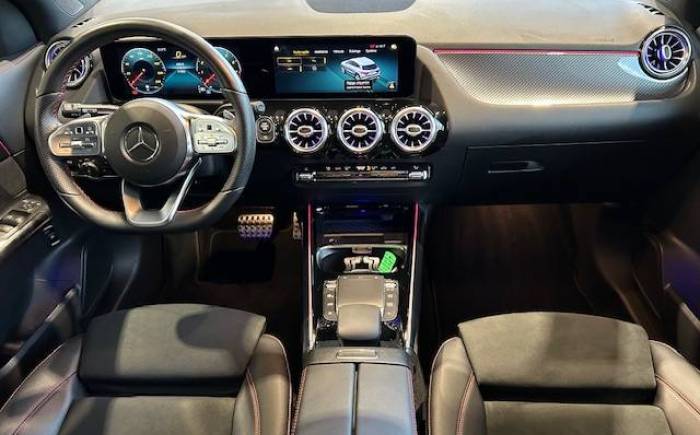 MERCEDES GLA 200 7G-DCT AMG Line *** DESTOCKAGE AVRIL 2025 ***