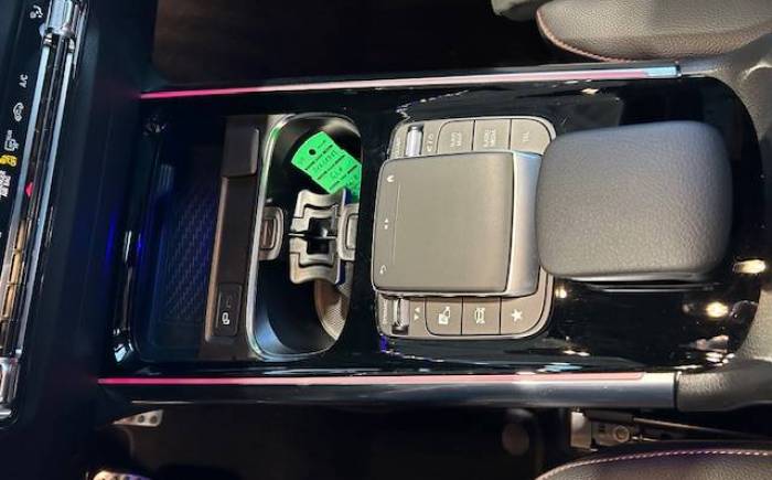 MERCEDES GLA 200 7G-DCT AMG Line *** DESTOCKAGE AVRIL 2025 ***
