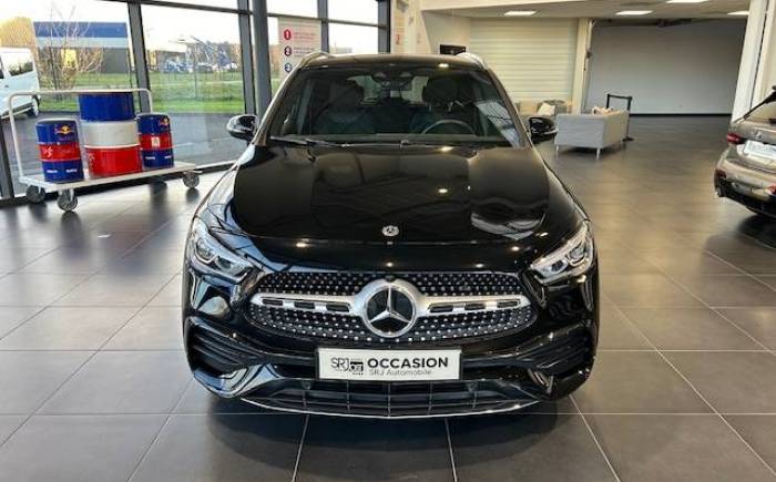 MERCEDES GLA 200 7G-DCT AMG Line *** DESTOCKAGE AVRIL 2025 ***