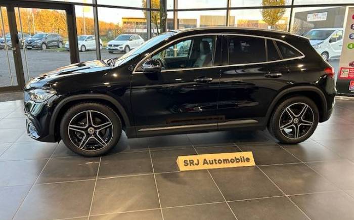 MERCEDES GLA 200 7G-DCT AMG Line *** DESTOCKAGE AVRIL 2025 ***