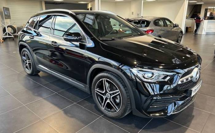 MERCEDES GLA 200 7G-DCT AMG Line *** DESTOCKAGE AVRIL 2025 ***