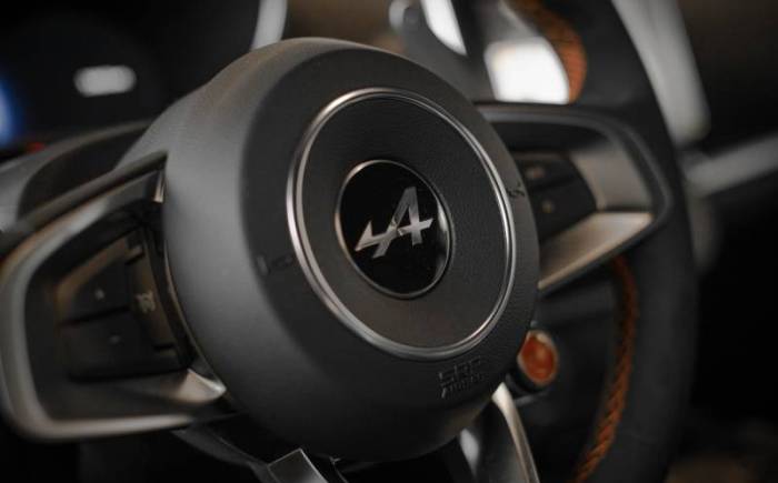 ALPINE A110 1.8T 300 ch S *** REVISEE ALPINE STRASBOURG - ETAT EXCEPTIONNEL COMME NEUVE ***