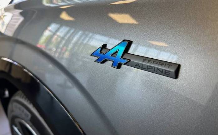 RENAULT AUSTRAL E-Tech full hybrid 200 GSR2 Techno esprit Alpine *** DESTOCKAGE AVRIL 2025 ***