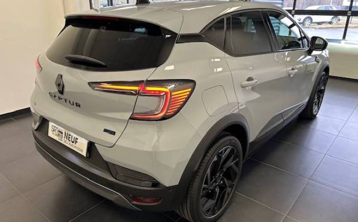 RENAULT CAPTUR E-Tech full hybrid 145 esprit Alpine