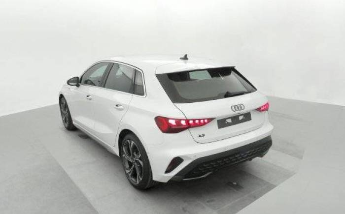 AUDI A3 SPORTBACK NOUVELLE 35 TDI 150 S TRONIC 7 S LINE
