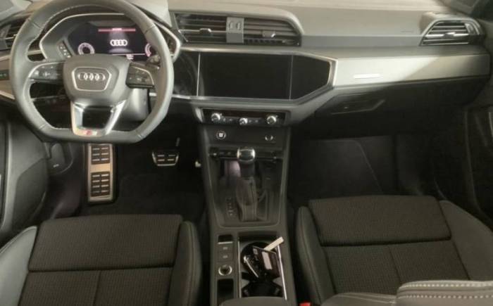AUDI Q3 35 TDI 150 ch S tronic 7 S line