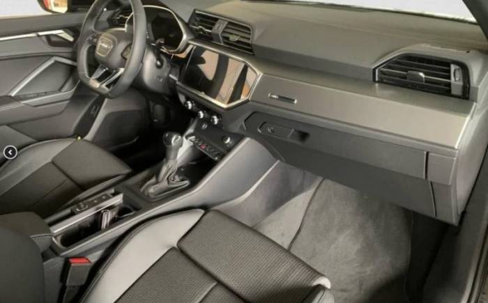 AUDI Q3 35 TDI 150 ch S tronic 7 S line