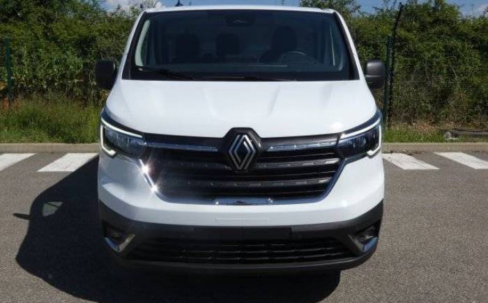 RENAULT TRAFIC FOURGON L2H1 3T BLUE DCI 130 GSR2 ADVANCE