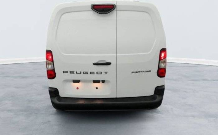 PEUGEOT PARTNER FOURGON M 1000 KG BLUEHDI 130 S S EAT8