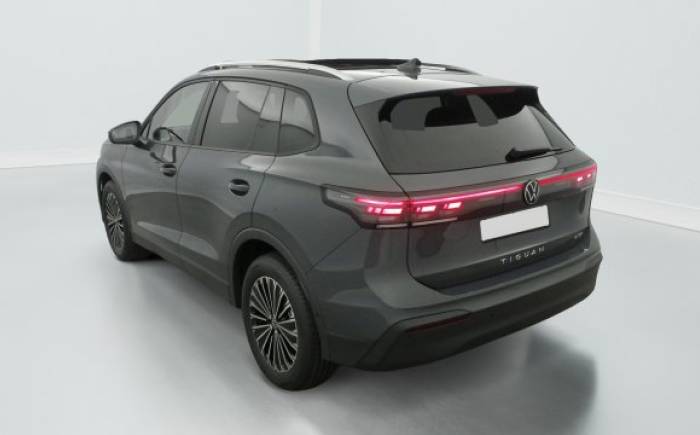 VOLKSWAGEN TIGUAN NOUVEAU 1.5 eTSI 150CV DSG7 LIFE PLUS