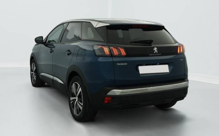 PEUGEOT 3008 Hybrid 225 e-EAT8 Allure Pack