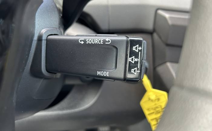 RENAULT MASTER VAN FGN TRAC 3T5 L2H2 BLUE DCI 170 EXTRA