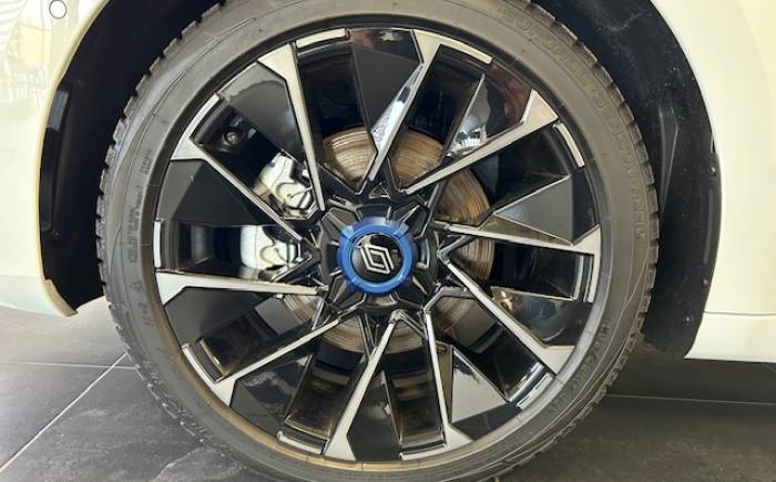 RENAULT CLIO V E-Tech full hybrid 145 Esprit Alpine *** COMME NEUVE AVEC ATTELAGE 13 BROCHES ***