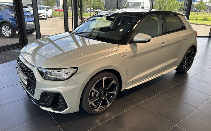 AUDI A1 SPORTBACK 30 TFSI 110 ch S tronic 7 S Line *** ARGENT FLEURET 