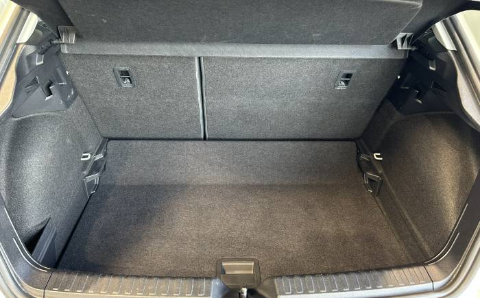 AUDI A1 SPORTBACK 30 TFSI 110 ch S tronic 7 S Line *** ARGENT FLEURET 
