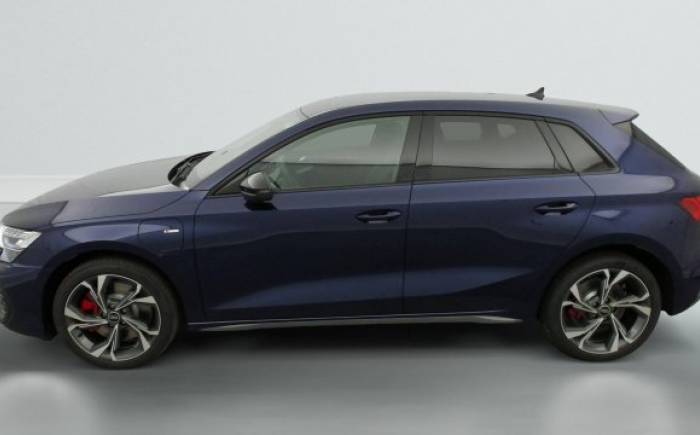 AUDI A3 SPORTBACK NOUVELLE 45 TFSI E HYBRIDE RECHARGEABLE 272 S TRONIC 6 S LINE