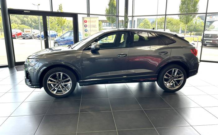 AUDI Q3 SPORTBACK 35 TFSI 150 ch S tronic 7 S line *** PREMIERE MAIN - ETAT EXCEPTIONNEL - ENTRETIEN 100% AUDI ***