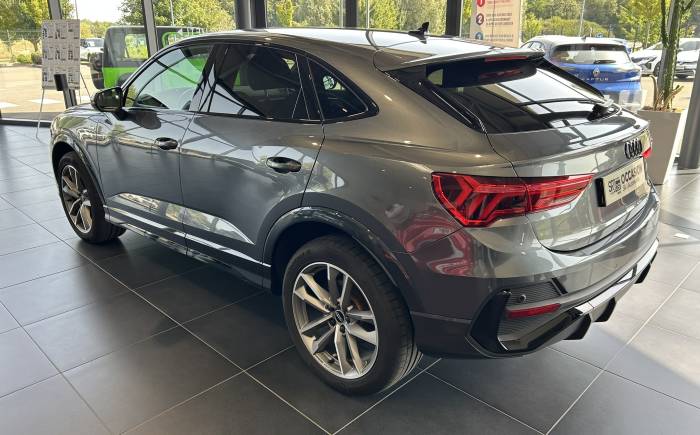 AUDI Q3 SPORTBACK 35 TFSI 150 ch S tronic 7 S line *** PREMIERE MAIN - ETAT EXCEPTIONNEL - ENTRETIEN 100% AUDI ***