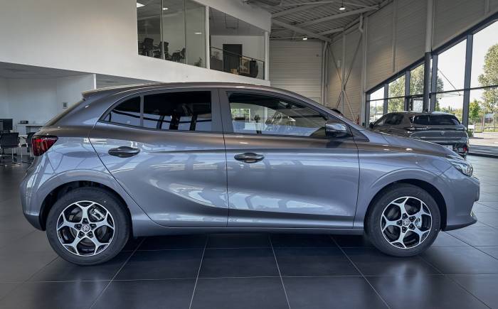 MG MG3 1.5 L Hybrid+ 195 ch Luxury