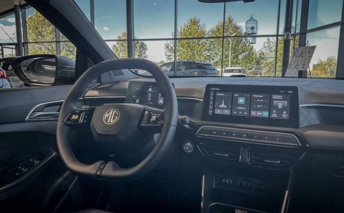 MG MG3 1.5 L Hybrid+ 195 ch Luxury