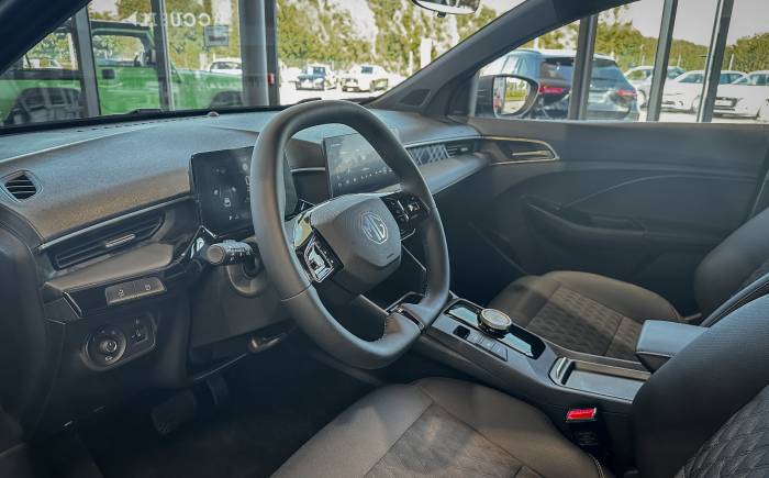 MG MG3 1.5 L Hybrid+ 195 ch Luxury
