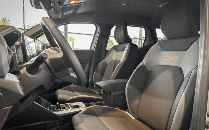 DACIA DUSTER Hybrid 140 Extreme