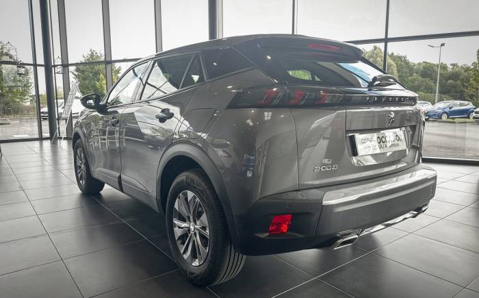 PEUGEOT 2008 PureTech 130 S&S BVM6 Active