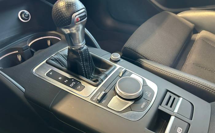 AUDI A3 SPORTBACK 40 TFSI 190 S tronic 7 Quattro S-LINE *** REVISEE ET GARANTIE 12 MOIS COMPLETE ***