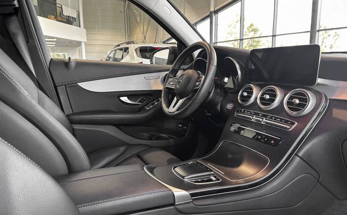 MERCEDES GLC 300 e EQ POWER 9G-Tronic 4Matic AMG LINE Ext