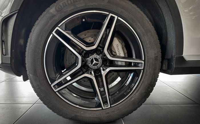 MERCEDES GLC 300 e EQ POWER 9G-Tronic 4Matic AMG LINE Ext