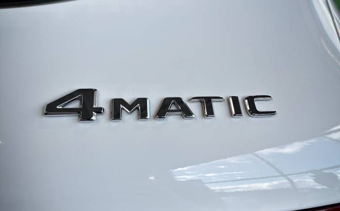 MERCEDES GLC 300 e EQ POWER 9G-Tronic 4Matic AMG LINE Ext