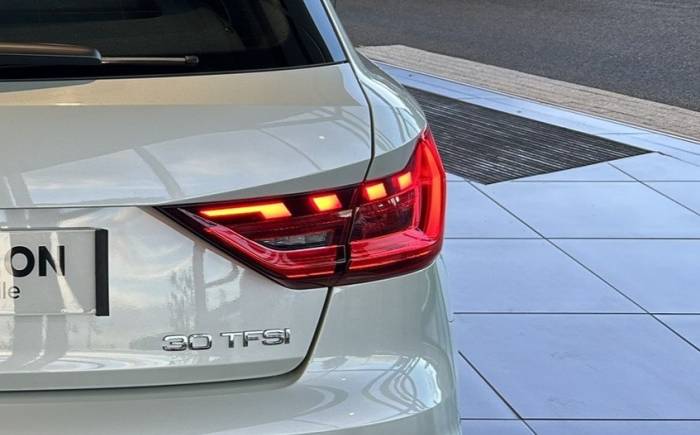 AUDI A1 SPORTBACK 30 TFSI 110 ch BVM6 S Line