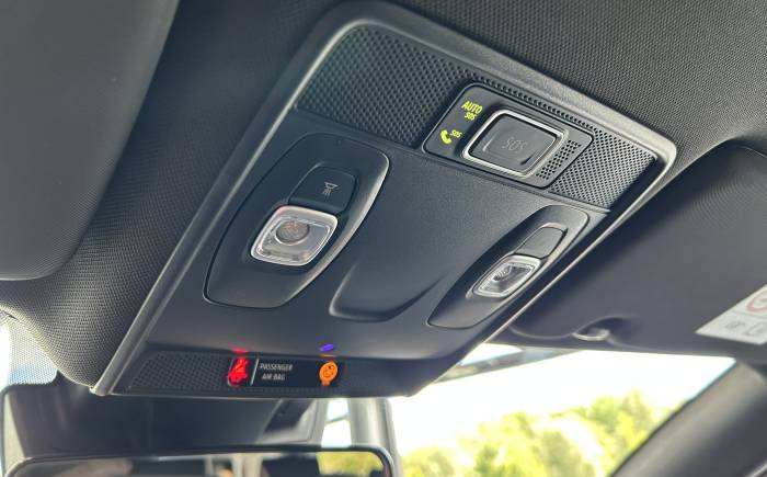 RENAULT CLIO V TCe 100 Intens *** PNEUS 4 SAISONS ET GARANTIE COMPLETE 12 MOIS ***