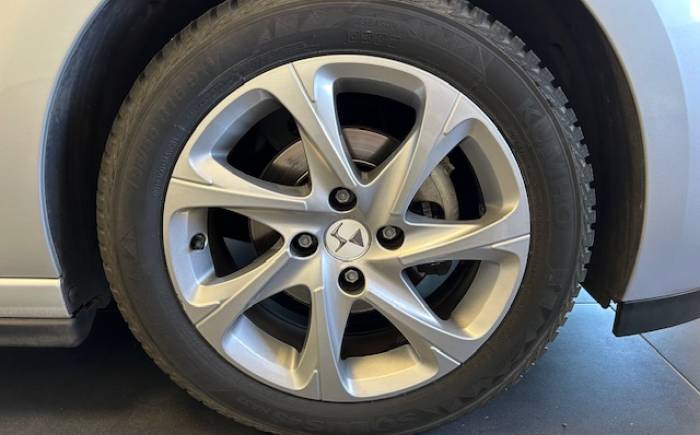 DS DS 3 BlueHDi 100 S&S BVM5 Be Chic