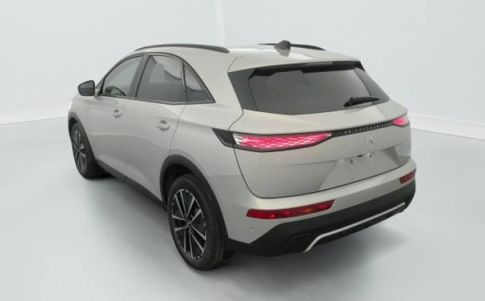 DS DS7 BlueHDi 130 EAT8 Pallas