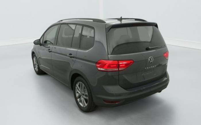 VOLKSWAGEN TOURAN 1.5 TSI EVO 150 DSG7 7pl VW Edition