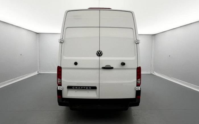 VOLKSWAGEN CRAFTER VAN 35 L3H3 2.0 TDI 140 CH BUSINESS