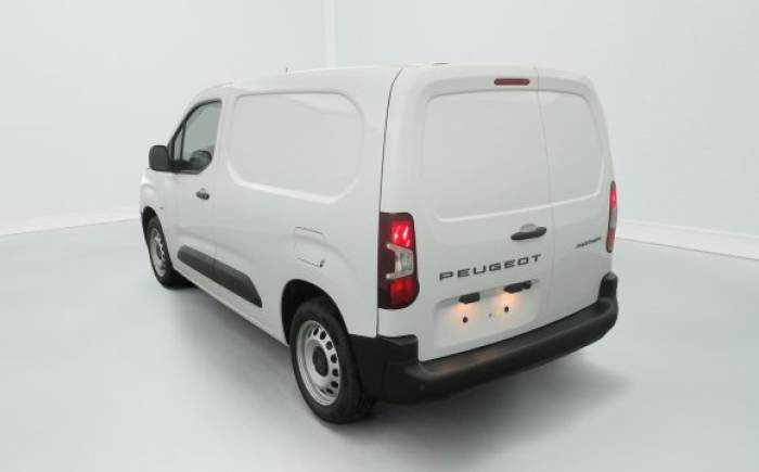 PEUGEOT PARTNER FOURGON M 650 KG BLUEHDI 130 S S EAT8