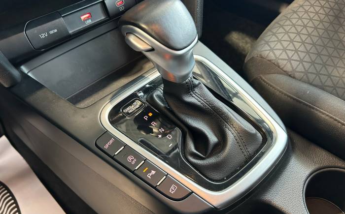 KIA CEED 1.5 T-GDi 160 ch DCT7 Active Business *** CAMERA - CARPLAY - CLIM - GARNATIE 7 ANS ***