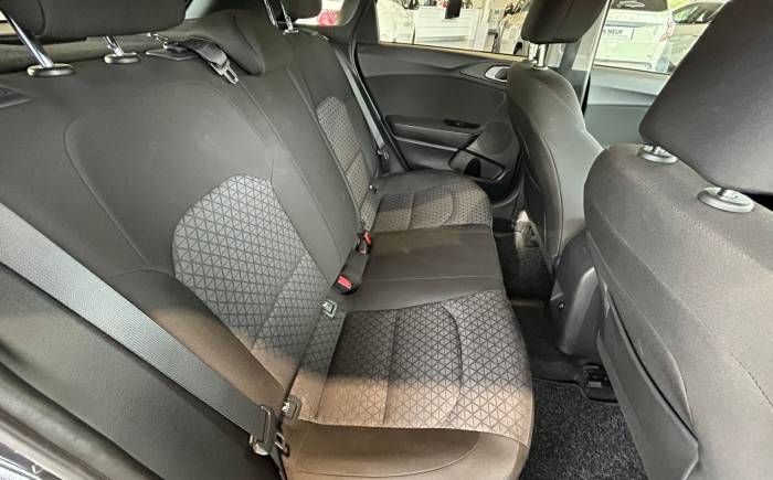 KIA CEED 1.5 T-GDi 160 ch DCT7 Active Business *** CAMERA - CARPLAY - CLIM - GARNATIE 7 ANS ***