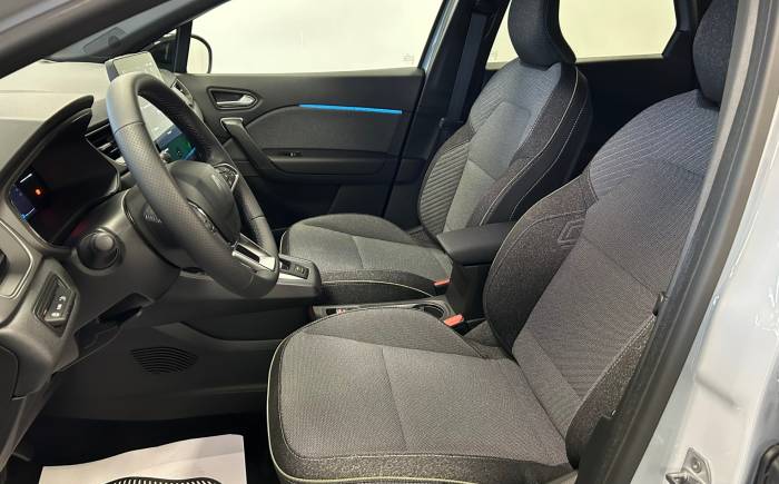 RENAULT CAPTUR E-Tech full hybrid 160 ch Techno *** NOUVEAU MOTEUR HYBRID 160 CH - DISPONIBLE ***