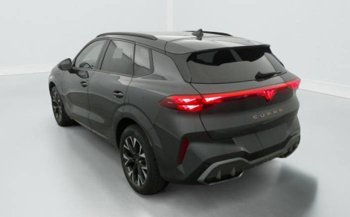 CUPRA Terramar 1.5 eHybrid 204 ch DSG6 V