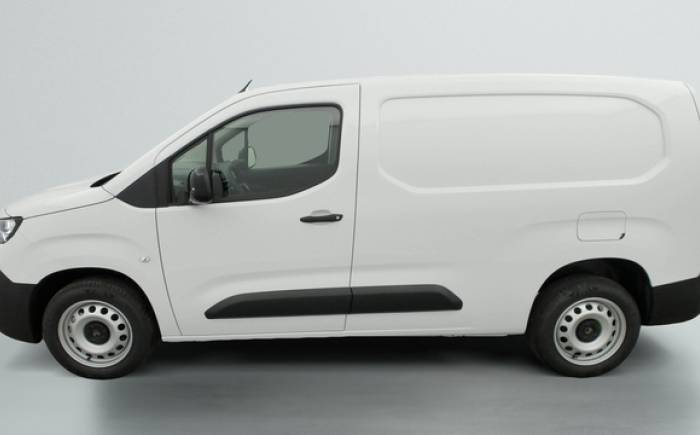 CITROEN BERLINGO VAN TAILLE XL 950KG BLUEHDI 130 S S EAT8