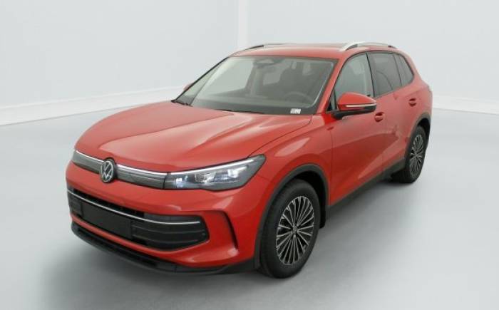 VOLKSWAGEN TIGUAN NOUVEAU 1.5 eTSI 150CV DSG7 LIFE PLUS