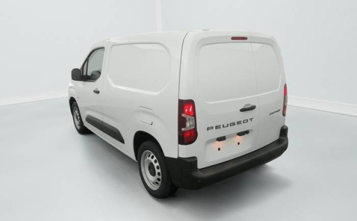 PEUGEOT PARTNER FOURGON M 650 KG BLUEHDI 130 S S EAT8