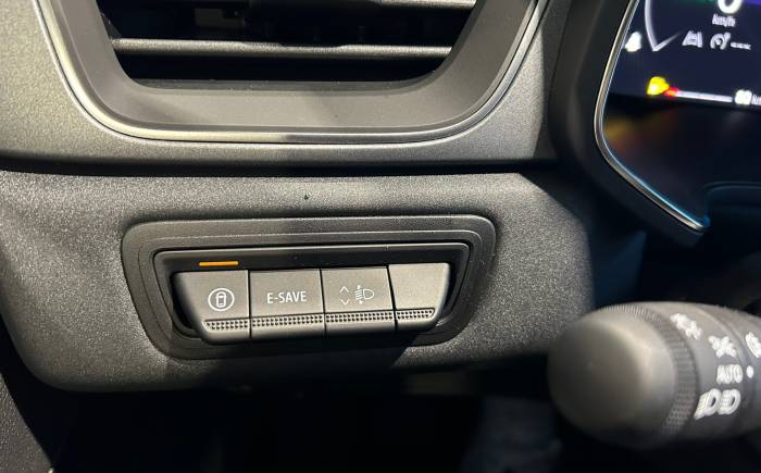 RENAULT CAPTUR E-Tech full hybrid 160 ch Techno *** DISPONIBLE - RARE PNEUS MICHELIN 4 SAISONS EN OPTION INCLUS ***