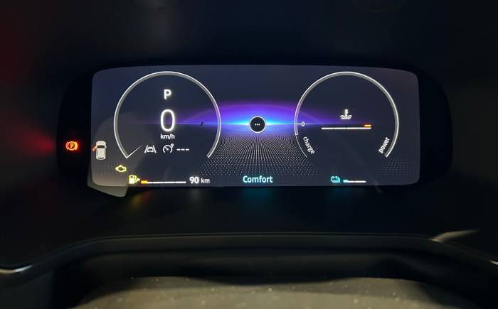 RENAULT CAPTUR E-Tech full hybrid 160 ch Techno *** DISPONIBLE - RARE PNEUS MICHELIN 4 SAISONS EN OPTION INCLUS ***