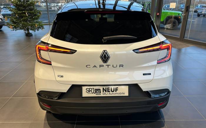 RENAULT CAPTUR E-Tech full hybrid 160 ch Techno *** DISPONIBLE - RARE PNEUS MICHELIN 4 SAISONS EN OPTION INCLUS ***