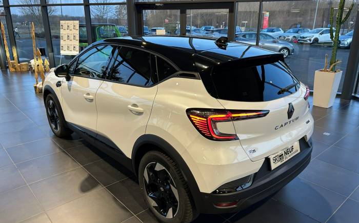 RENAULT CAPTUR E-Tech full hybrid 160 ch Techno *** DISPONIBLE - RARE PNEUS MICHELIN 4 SAISONS EN OPTION INCLUS ***